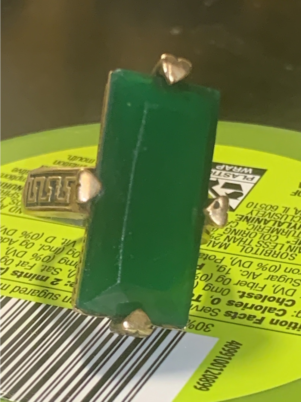 Antique Gold emerald Ring with Emerald Green Rectangular Stoned. Final discou - Picture 5 of 10